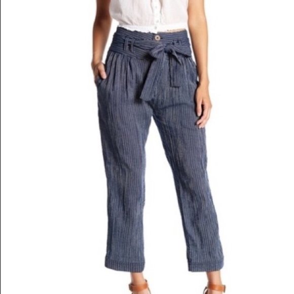 Free People Pants - Free People Stripe High Waist Paper Bag belted Pants Size 4